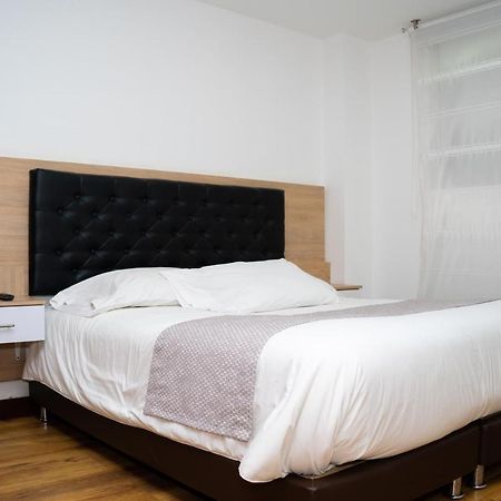 Hotelsuizaapartamentos อิปิอาเลส ภายนอก รูปภาพ